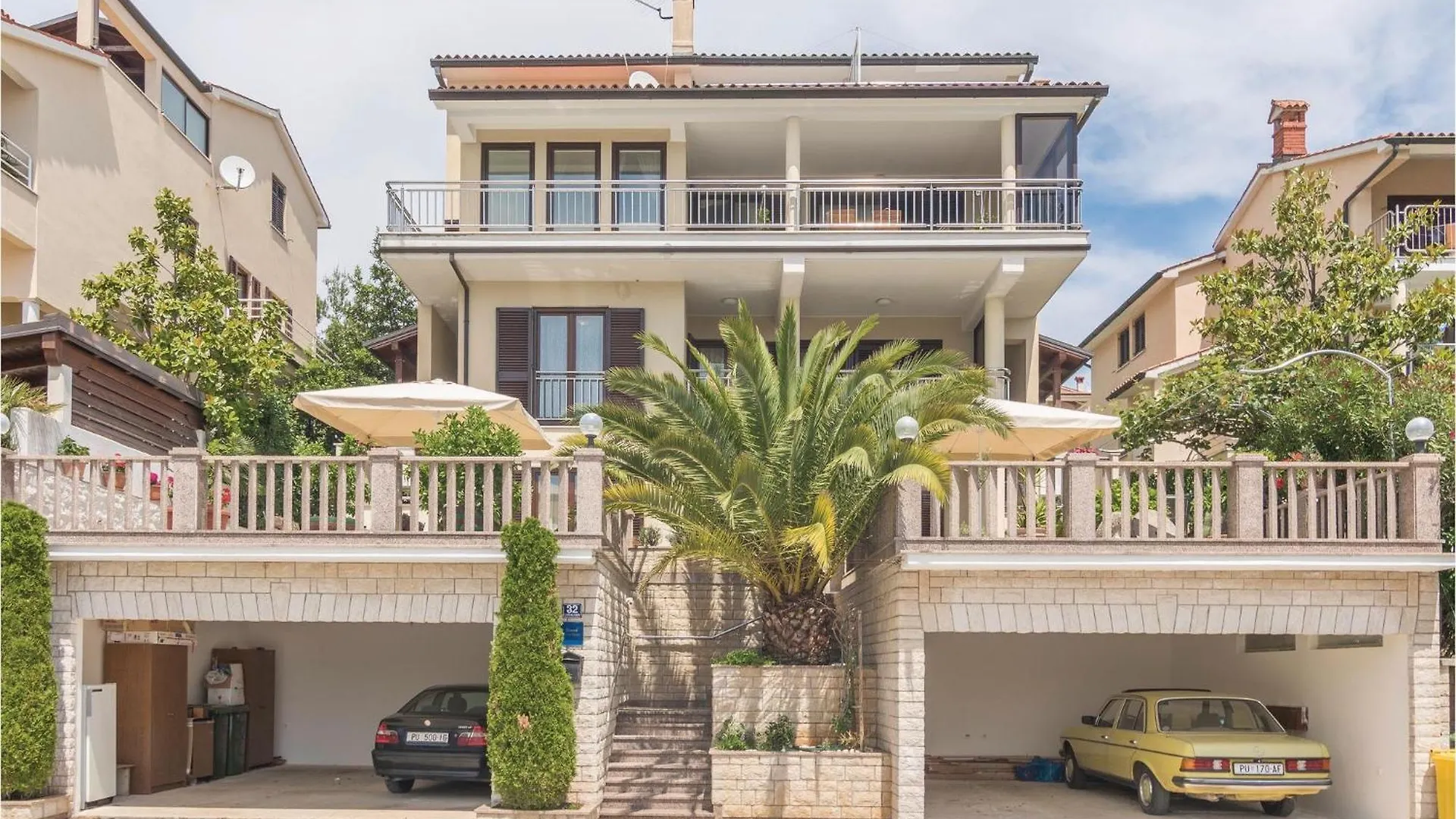 1 Bedroom Cozy Apartment In Rabac